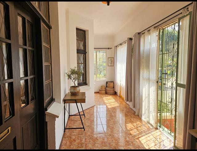 2 BEDROOM APARTMENT FOR SALE IN MORNINGSIDE